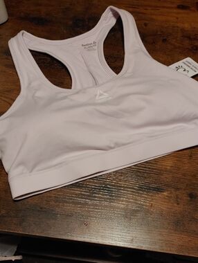 NWT Reebok XL Light Mauve Padded Wirefree Vented Sports Bra